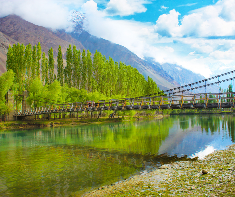 pexels-ashiq-ali-6182219-2
